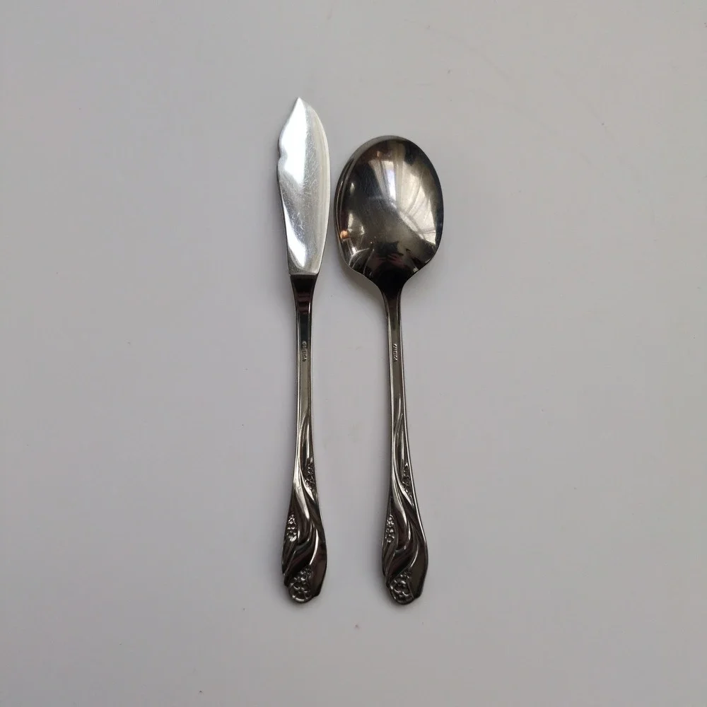 Vtg Oneida LORILEI Butter Knife & Sugar Spoon‎ Stainless Floral Flatware Lorelei